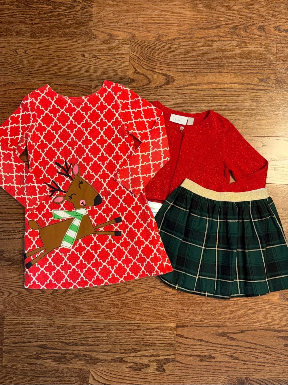 5t bundle of 3 girls Christmas pieces. Dress, skirt, shrug.
